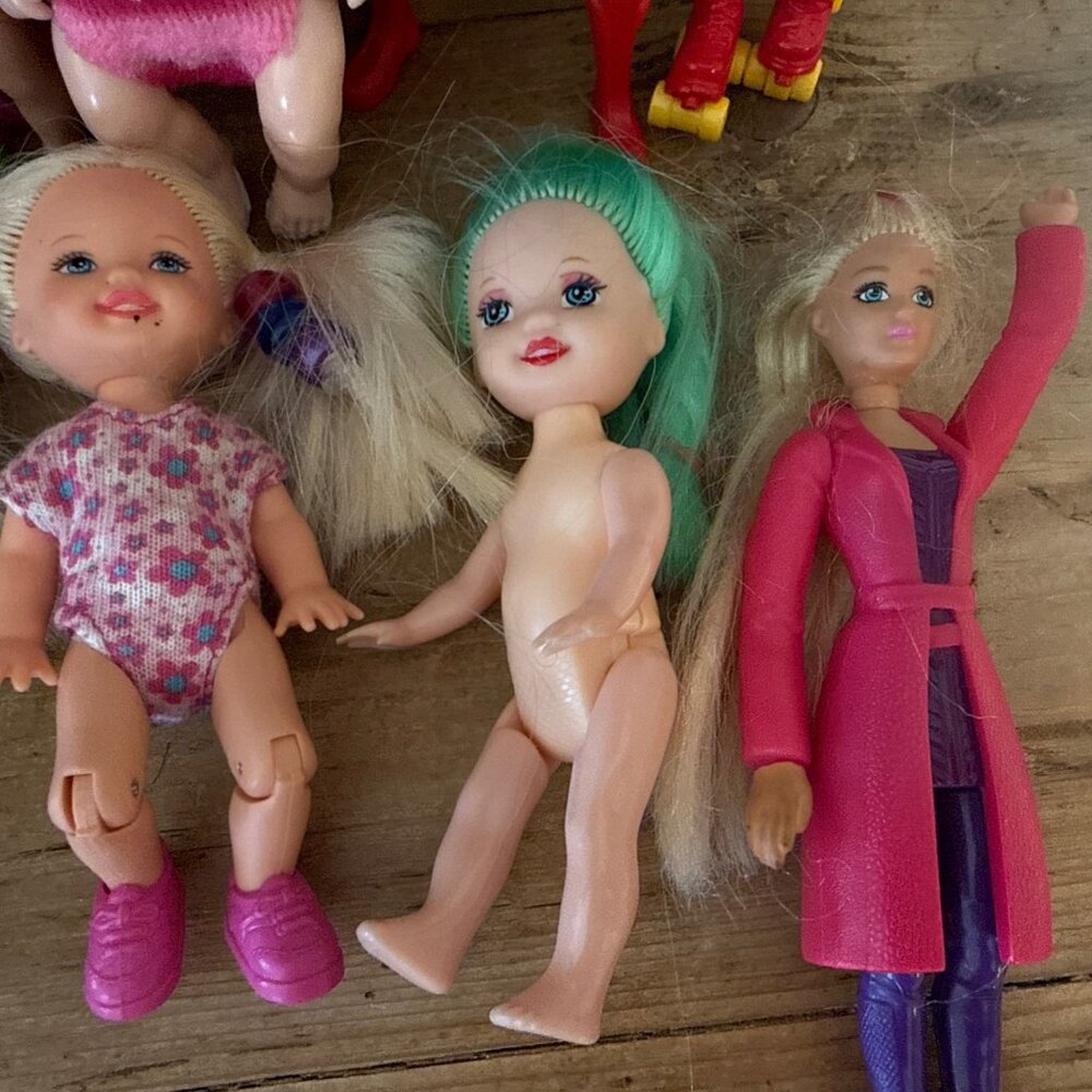 Vintage And Newer Lot 12 Barbie & Others McDonald’s Mattel Zuru Largo Toys - Picture 6 of 16